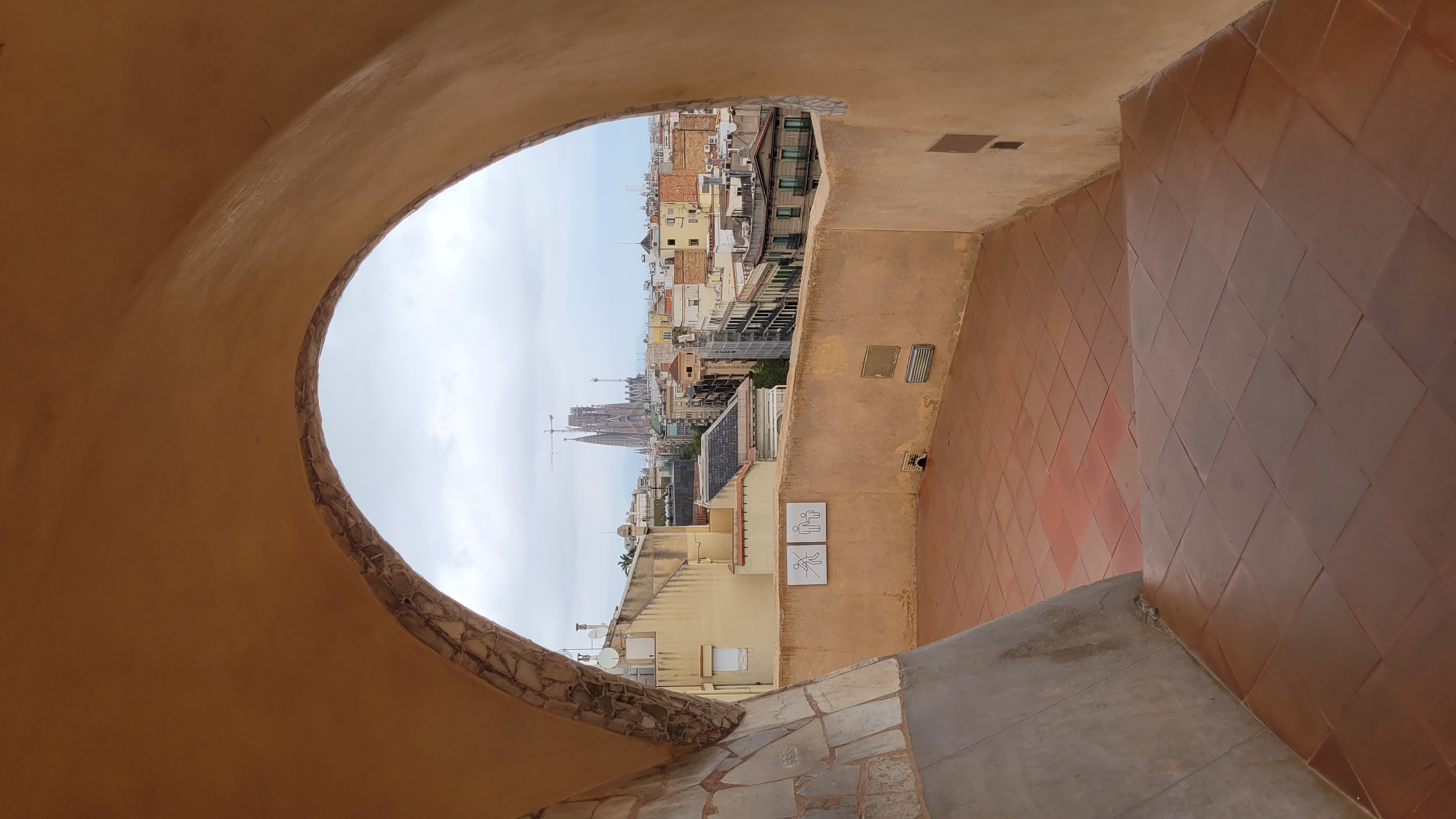 La Pedrera-Casa Milà, Barcelona